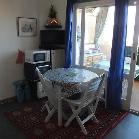 Estudio Acogedor 2/3 En Roses, A 800m De La Playa Con Aparcamiento - Es-204-72 *